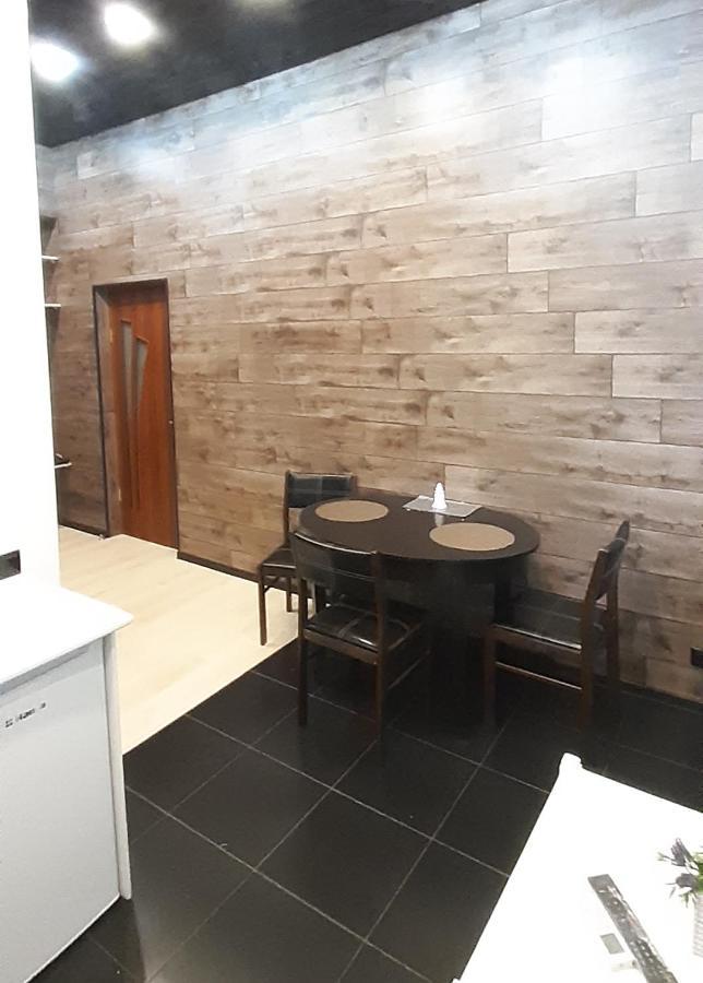 Viva Olive - Студия Со Спальней В Центре Kremenčuk Esterno foto