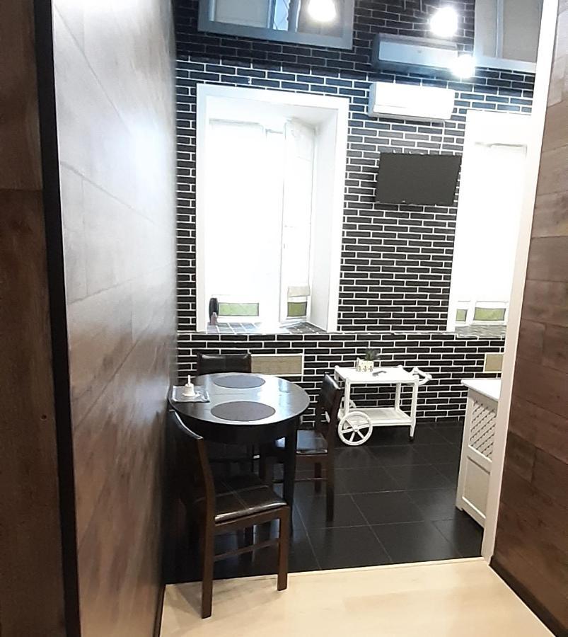 Viva Olive - Студия Со Спальней В Центре Kremenčuk Esterno foto
