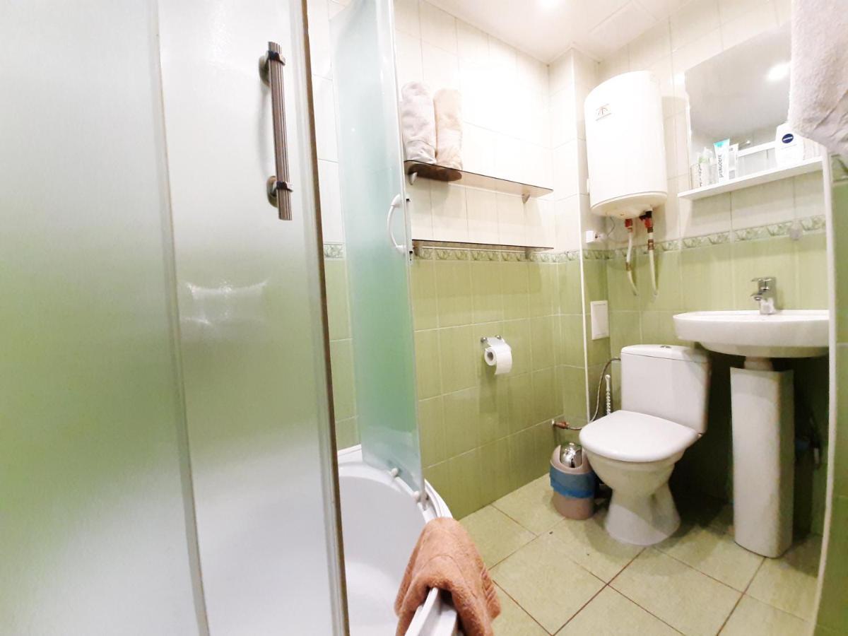 Viva Olive - Студия Со Спальней В Центре Kremenčuk Esterno foto